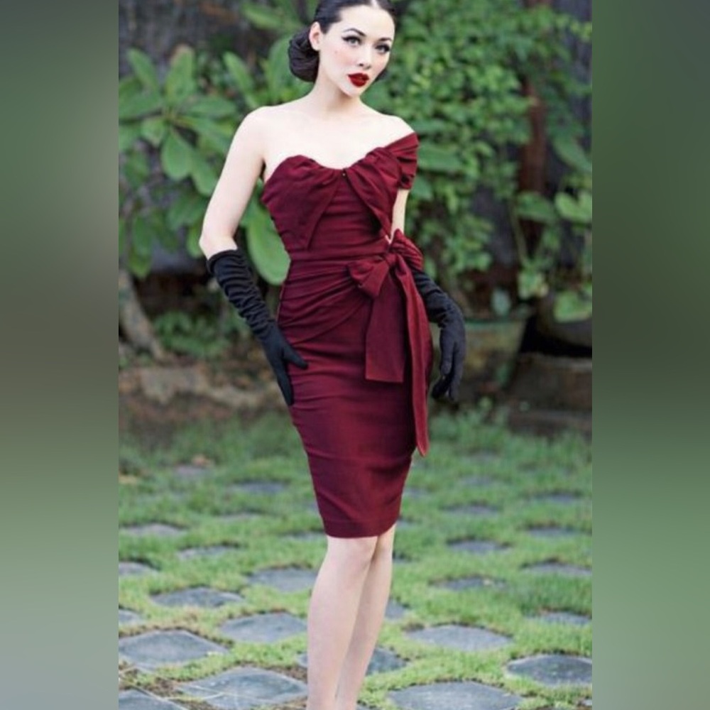 Stylish Winny’s Le Palais Vintage Burgundy Strapless Bow Pinup Dress Size S